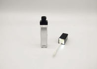 Η φροντίδα δέρματος 6.5ml καθαρίζει τα πλαστικά καλλυντικά μπουκάλια με το λαμπτήρα των οδηγήσεων